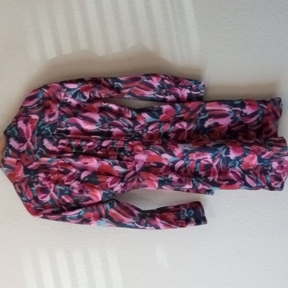 Milly Floral Wrap - Picture 6 of 9